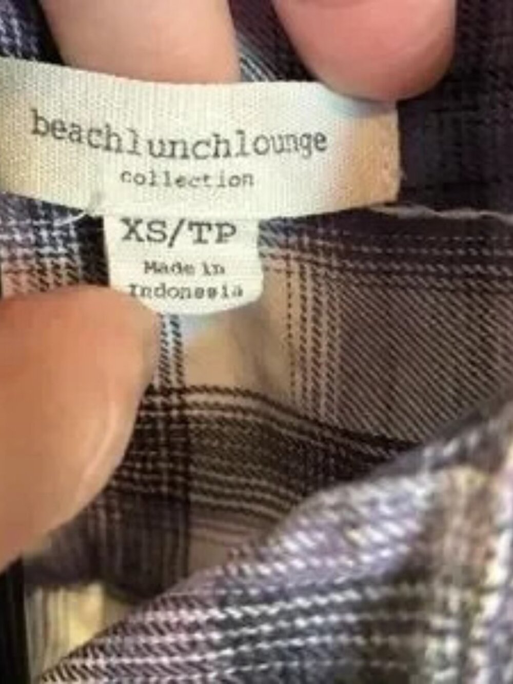 beachlunchlounge XS Flannel Plaid Button-Down Shirt Fringe Hem Grunge Surfer - Picture 6 of 12